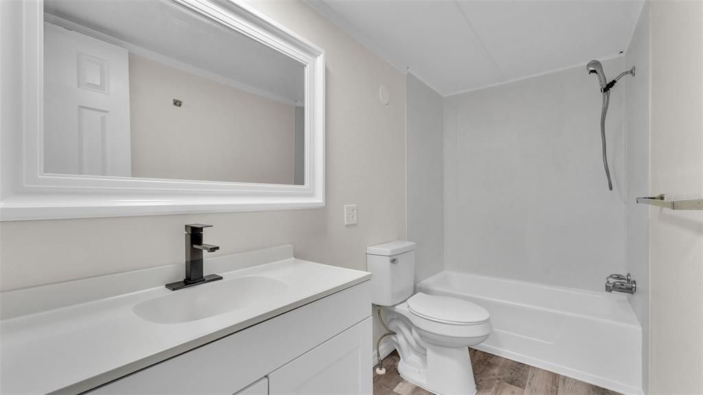 Active With Contract: $219,900 (4 beds, 2 baths, 1830 Square Feet)