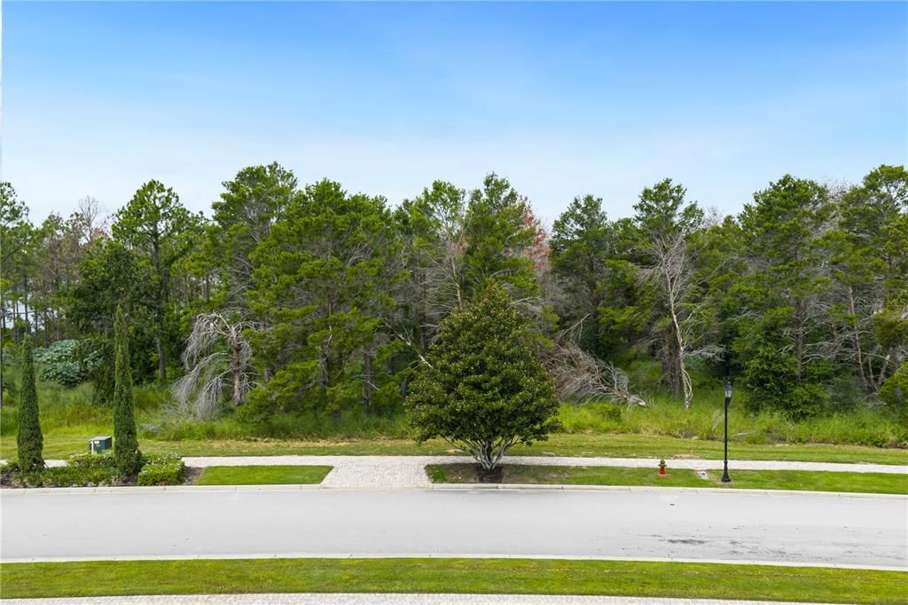 待售: $1,225,000 (1.24 acres)