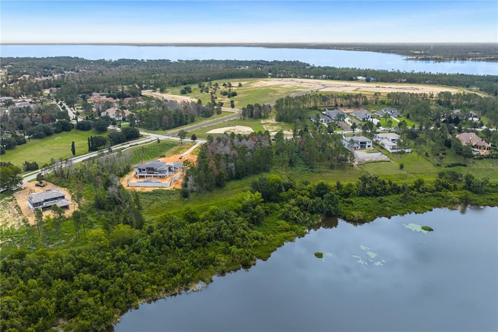 待售: $1,225,000 (1.24 acres)