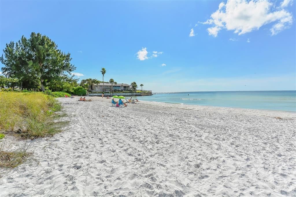 For Sale: $115,000 (3 beds, 3 baths, 1900 Square Feet)