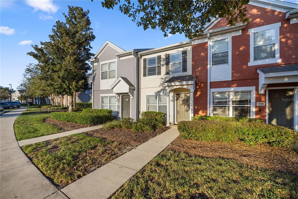 For Sale: $186,500 (2 beds, 2 baths, 1134 Square Feet)