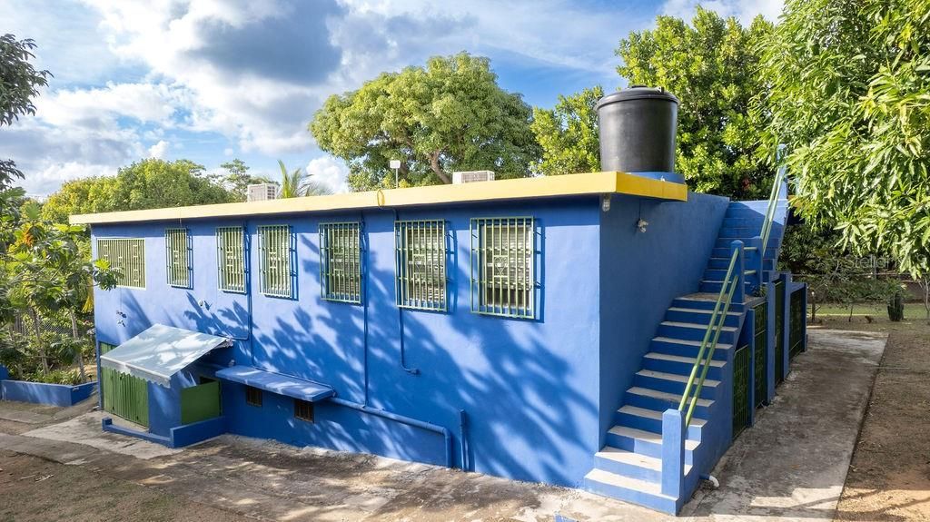 En Venta: $563,000 (3 camas, 3 baños, 2000 Pies cuadrados)