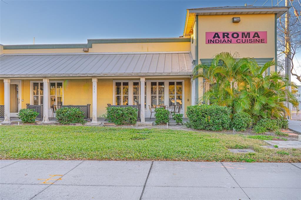 For Sale: $3,200,000 (0 beds, 0 baths, 10889 Square Feet)