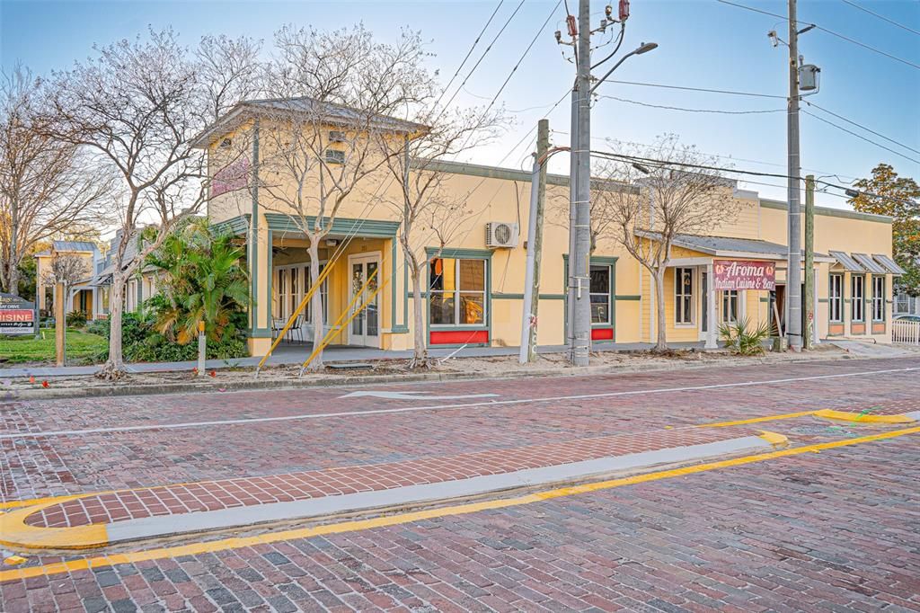 For Sale: $3,200,000 (0 beds, 0 baths, 10889 Square Feet)