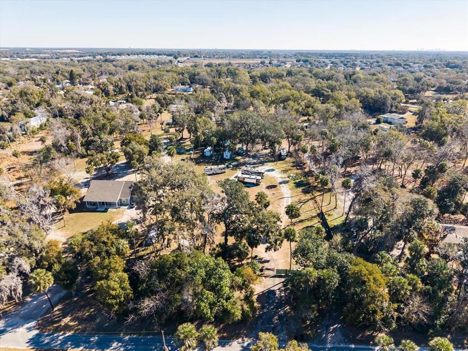 En Venta: $899,000 (2.85 acres)