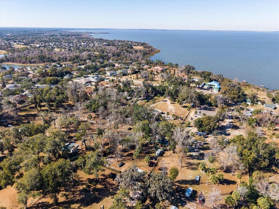 En Venta: $899,000 (2.85 acres)