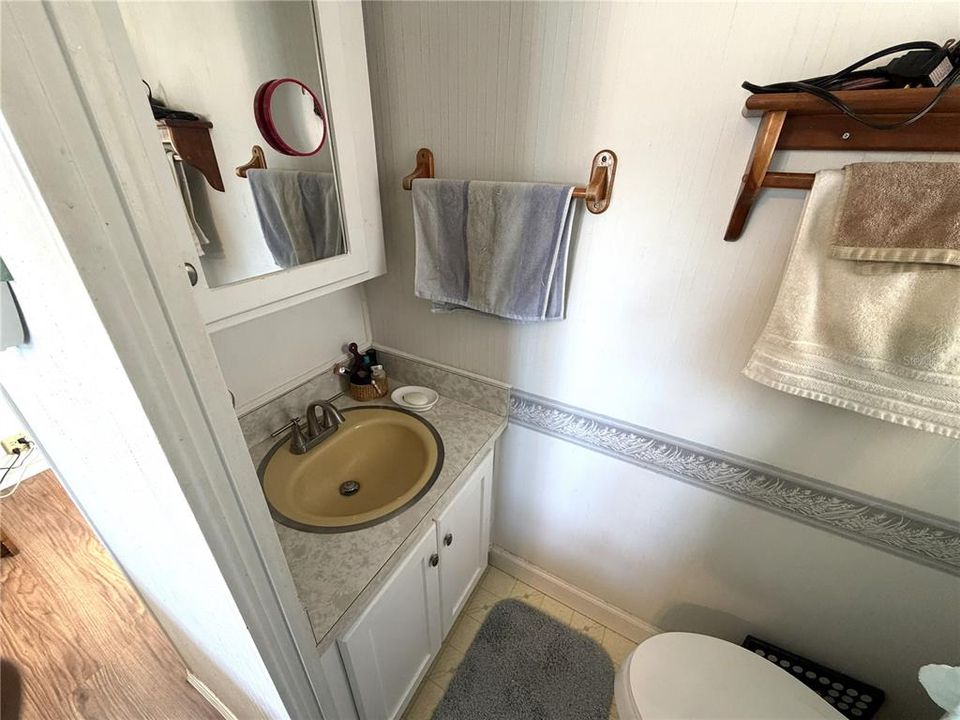 En Venta: $157,000 (2 camas, 1 baños, 924 Pies cuadrados)