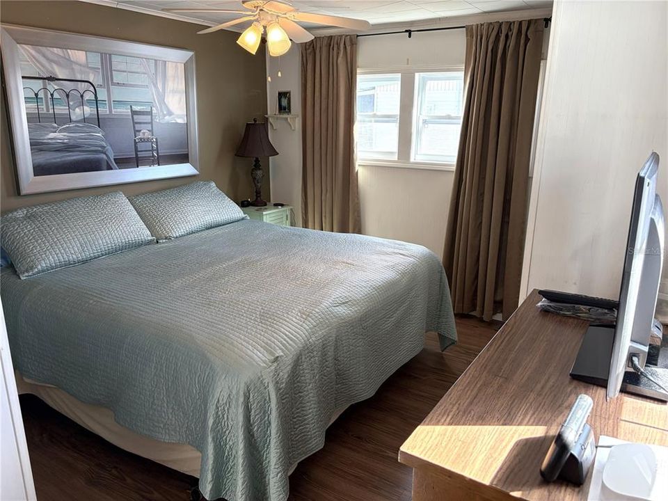 En Venta: $157,000 (2 camas, 1 baños, 924 Pies cuadrados)