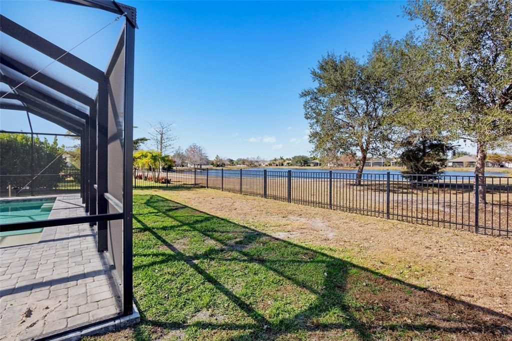 Active With Contract: $369,000 (3 beds, 2 baths, 1690 Square Feet)