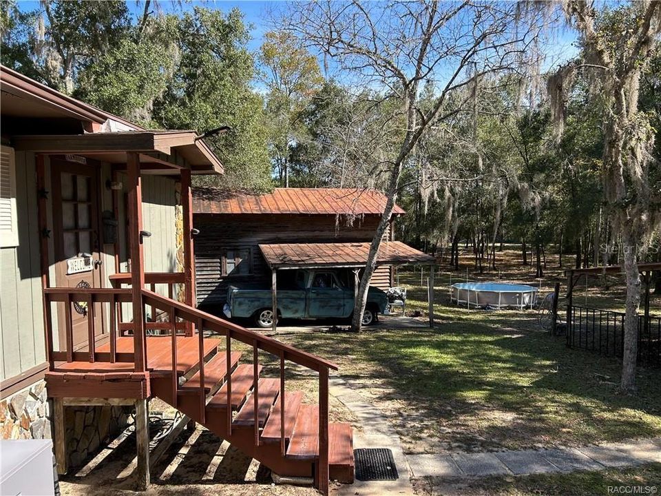 Под контрактом: $225,000 (3 спален, 2 ванн, 1456 Квадратных фут)