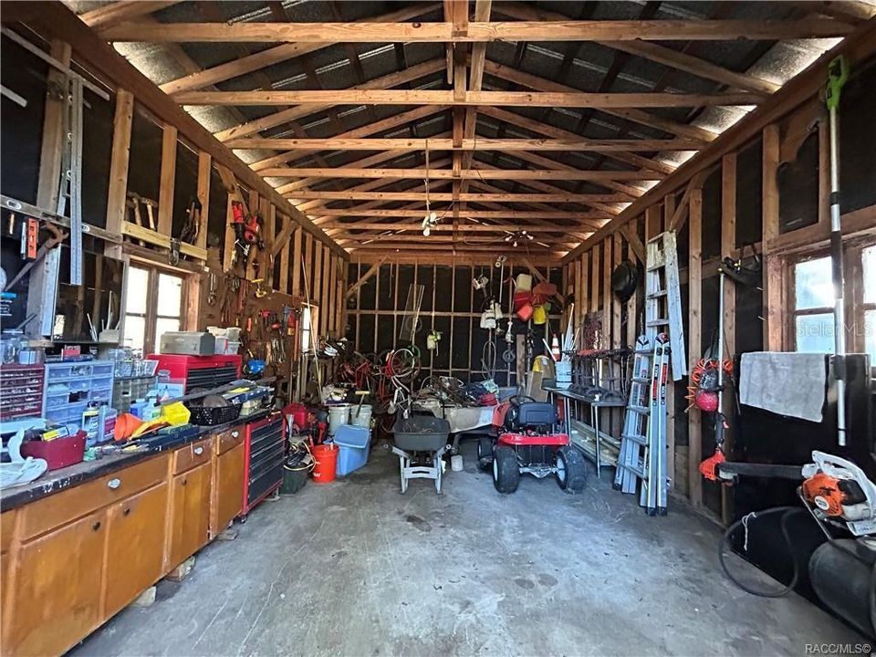 Под контрактом: $225,000 (3 спален, 2 ванн, 1456 Квадратных фут)