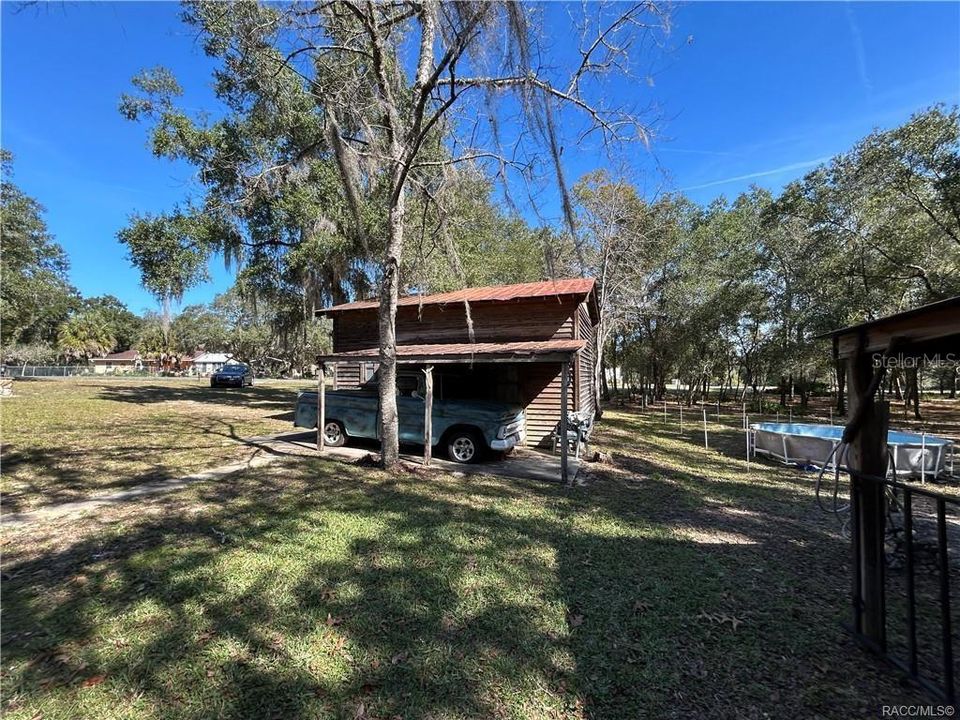 Под контрактом: $225,000 (3 спален, 2 ванн, 1456 Квадратных фут)