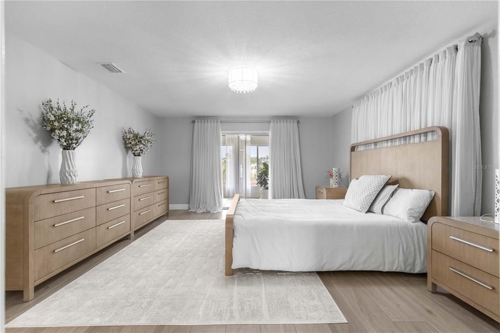На продажу: $499,899 (4 спален, 2 ванн, 2126 Квадратных фут)