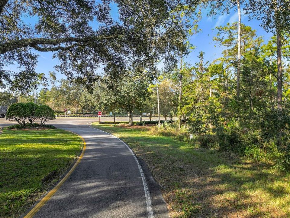 На продажу: $34,900 (0.30 acres)