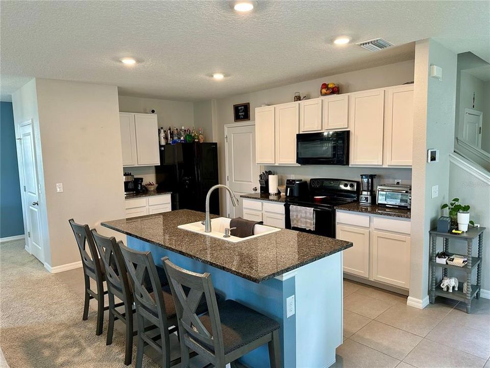 Active With Contract: $2,250 (4 beds, 2 baths, 2260 Square Feet)
