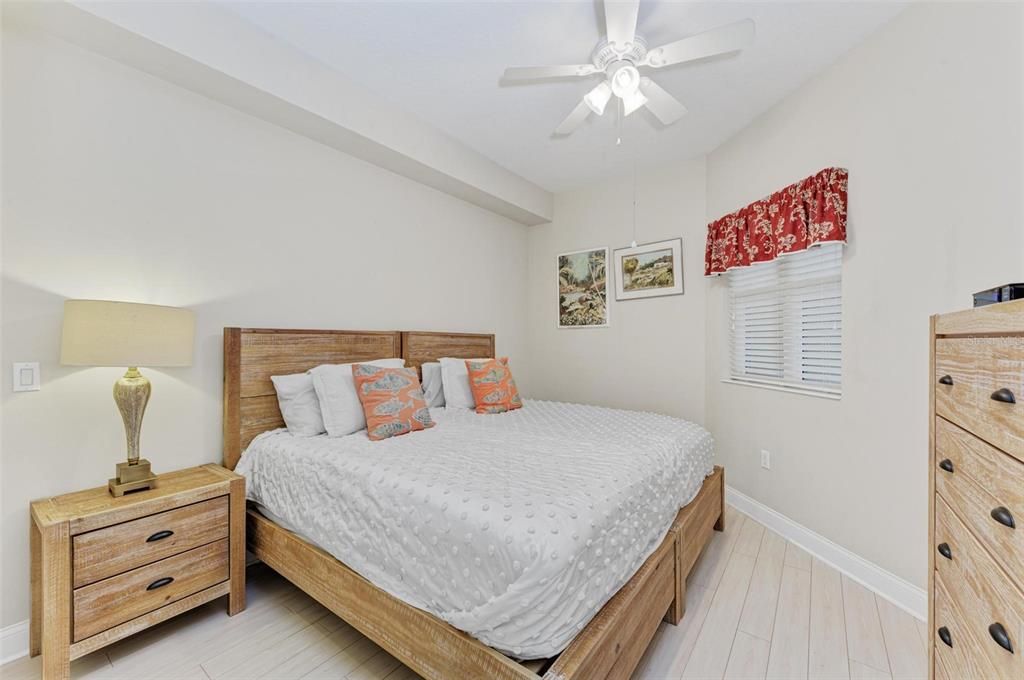For Rent: $2,750 (2 beds, 2 baths, 1696 Square Feet)