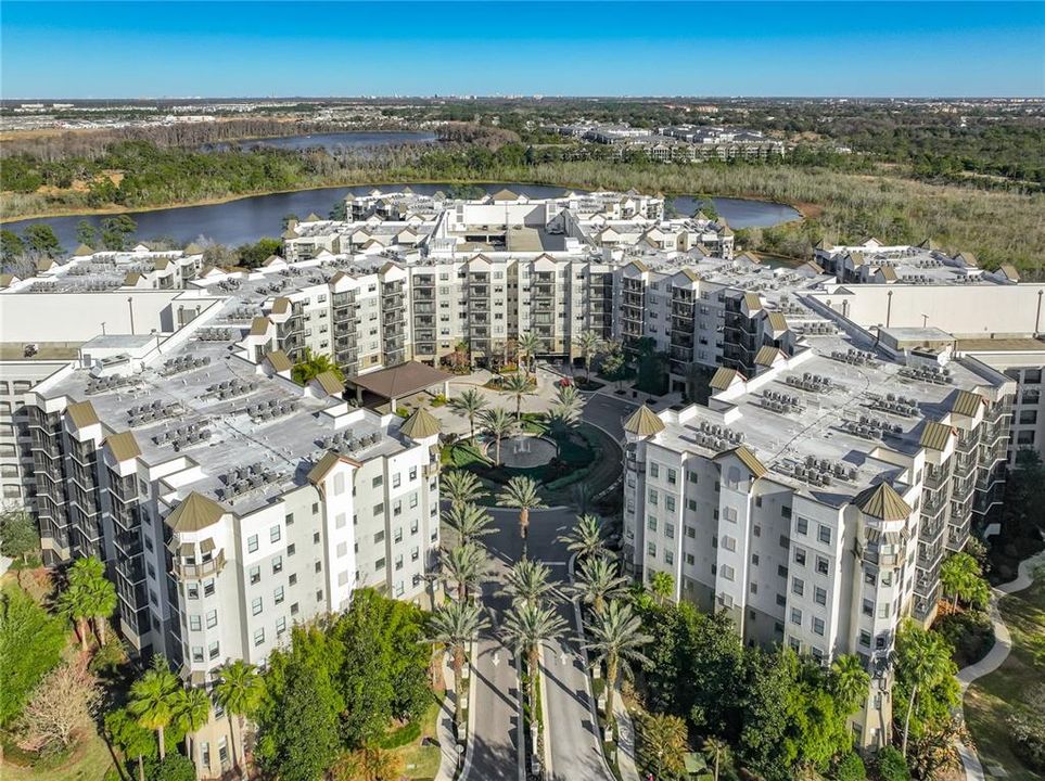 Под контрактом: $310,000 (2 спален, 2 ванн, 1265 Квадратных фут)