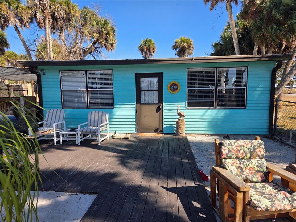 Recently Sold: $120,000 (2 beds, 1 baths, 1068 Square Feet)