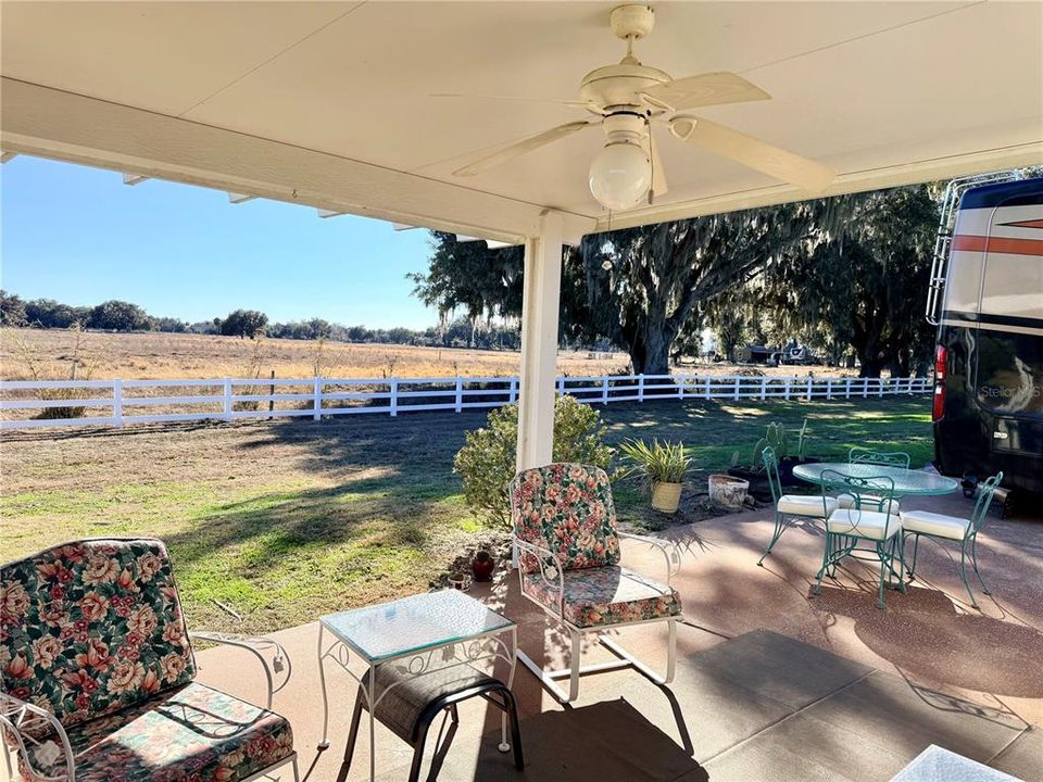 На продажу: $184,900 (0.12 acres)