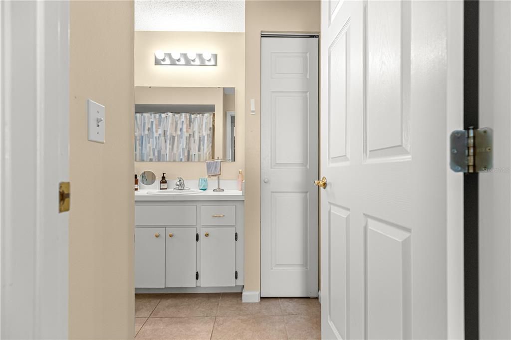 Activo con contrato: $225,000 (2 camas, 2 baños, 1344 Pies cuadrados)