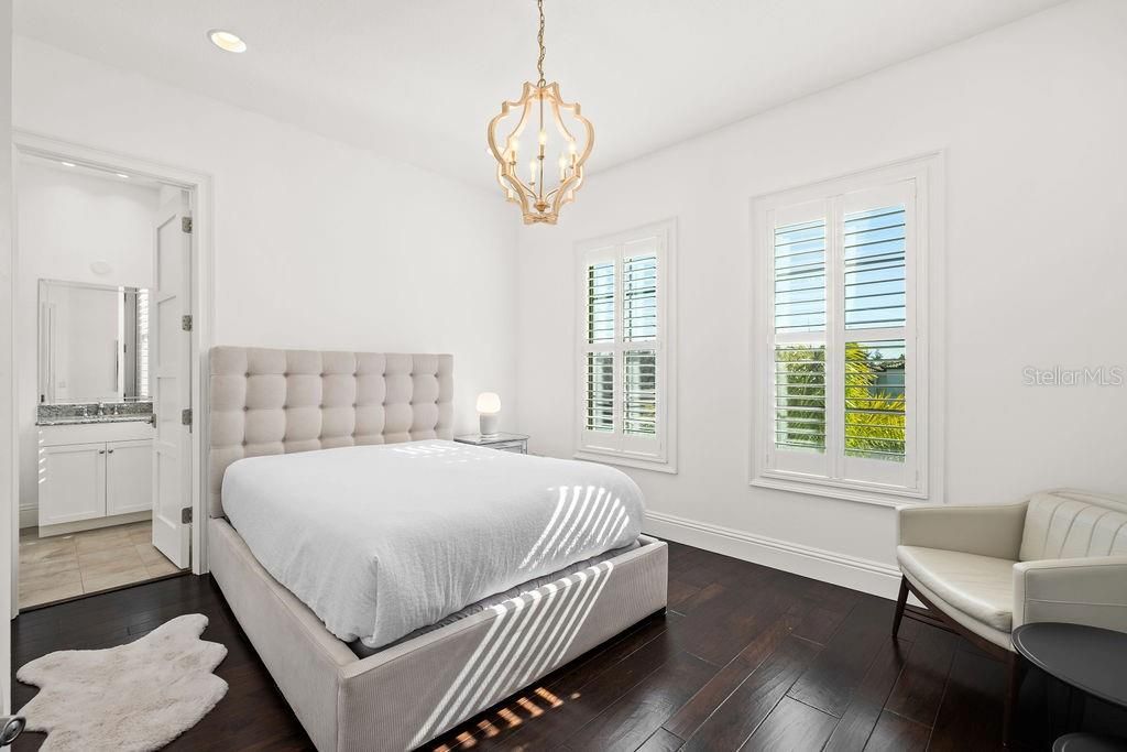 Active With Contract: $3,195,000 (5 beds, 5 baths, 5071 Square Feet)