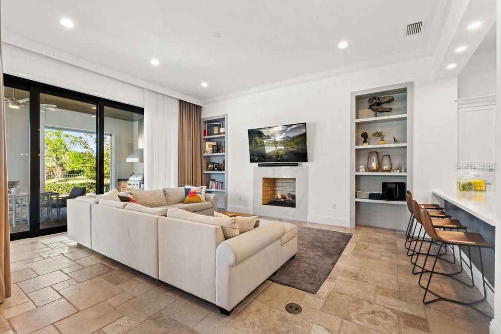 Active With Contract: $3,195,000 (5 beds, 5 baths, 5071 Square Feet)