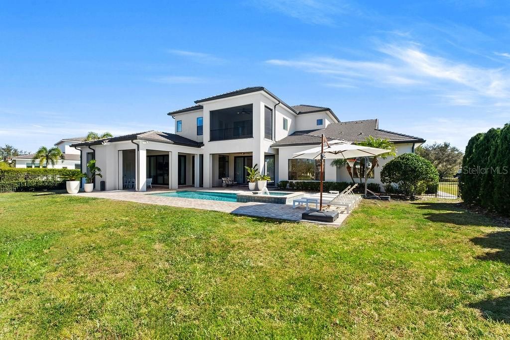 Active With Contract: $3,195,000 (5 beds, 5 baths, 5071 Square Feet)