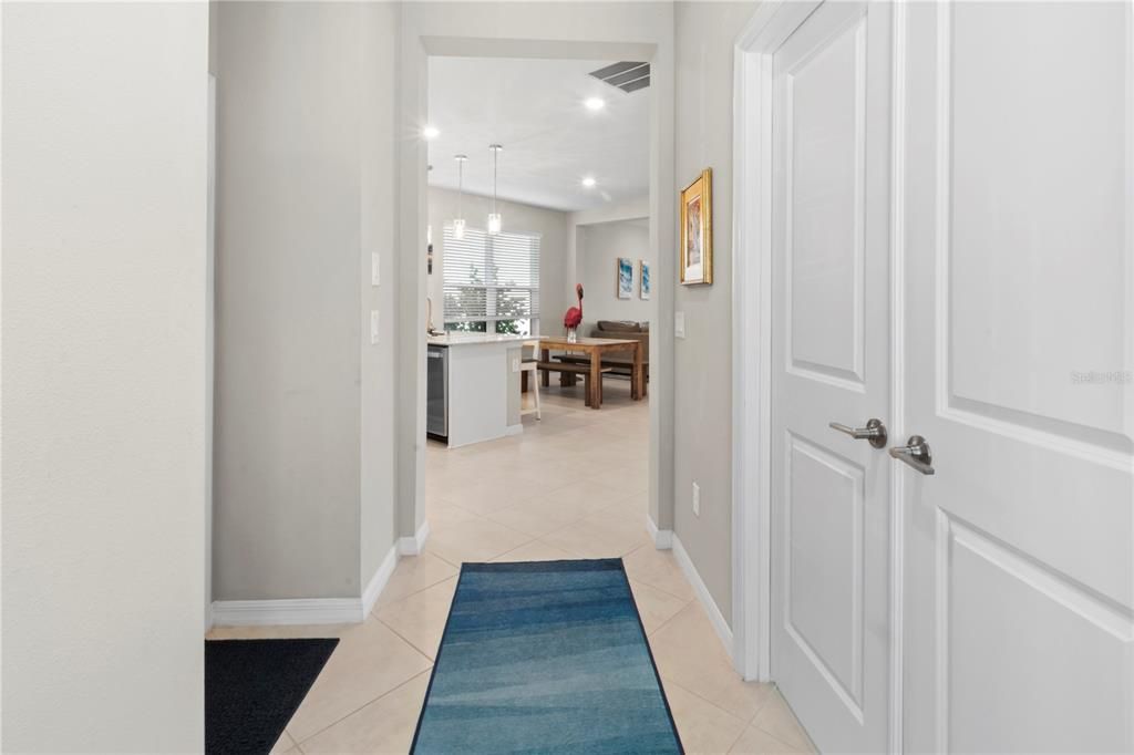Active With Contract: $719,900 (4 beds, 3 baths, 2940 Square Feet)