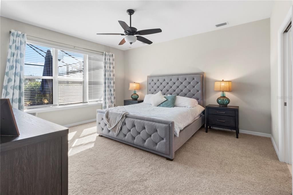 Active With Contract: $719,900 (4 beds, 3 baths, 2940 Square Feet)