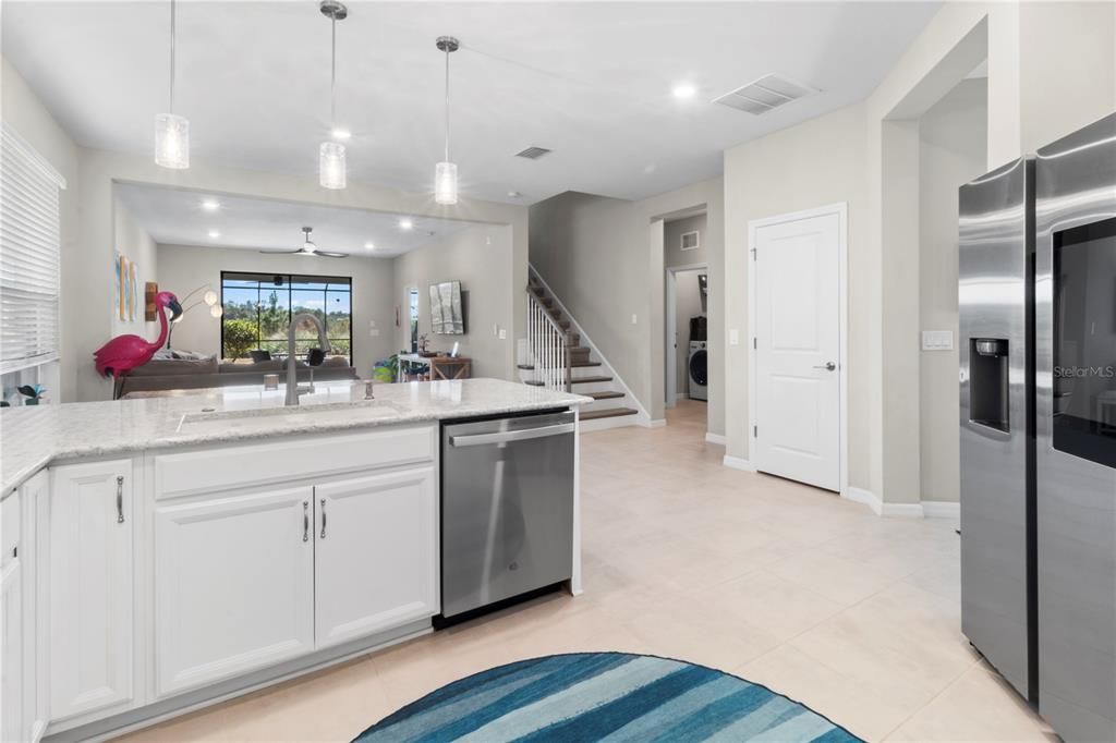 Active With Contract: $719,900 (4 beds, 3 baths, 2940 Square Feet)