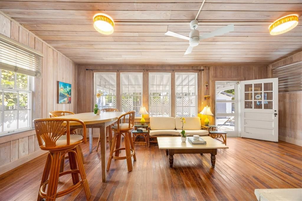 For Sale: $4,950,000 (7 beds, 4 baths, 3902 Square Feet)