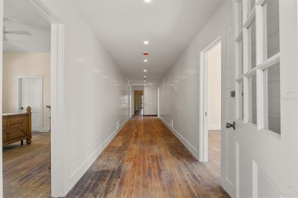 For Sale: $4,950,000 (7 beds, 4 baths, 3902 Square Feet)