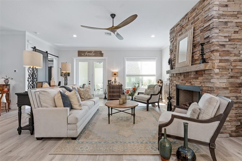 Active With Contract: $698,800 (3 beds, 2 baths, 2027 Square Feet)