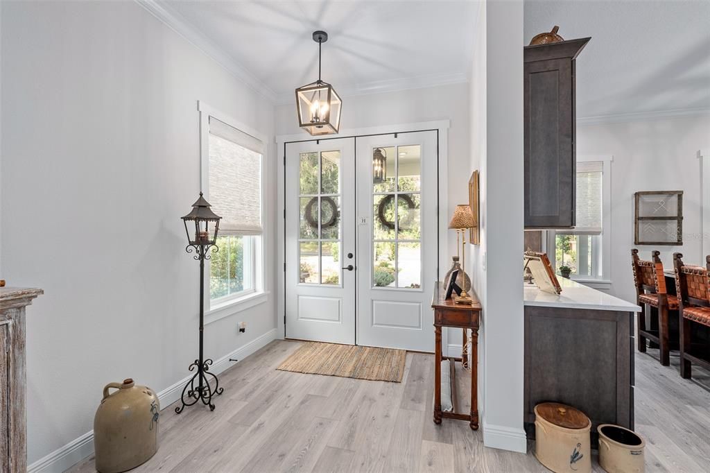 Active With Contract: $698,800 (3 beds, 2 baths, 2027 Square Feet)