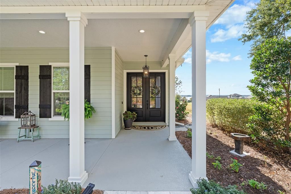 Active With Contract: $698,800 (3 beds, 2 baths, 2027 Square Feet)