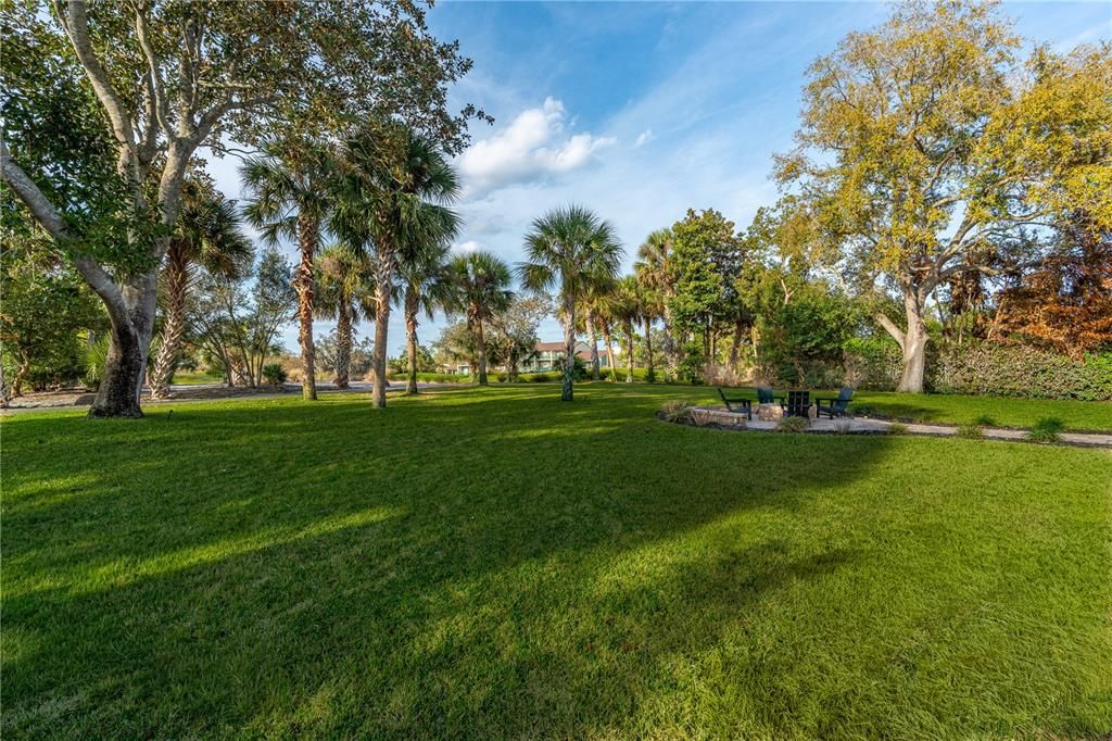En Venta: $1,249,000 (5 camas, 2 baños, 3947 Pies cuadrados)