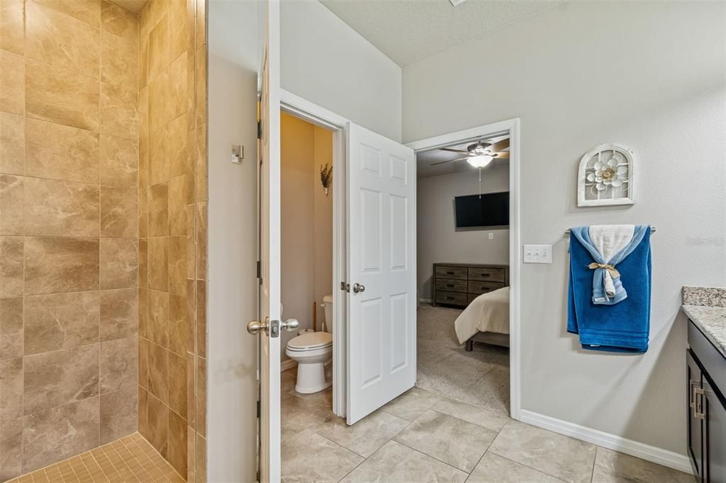 Activo con contrato: $468,000 (3 camas, 2 baños, 1880 Pies cuadrados)
