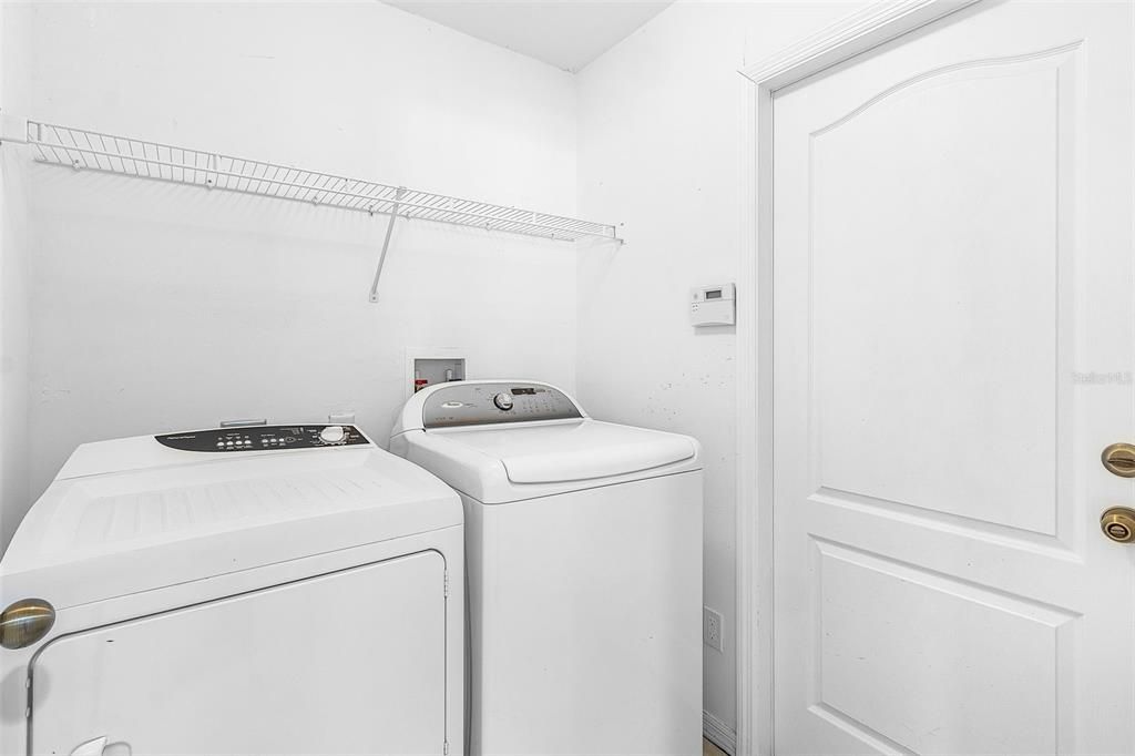 Activo con contrato: $280,000 (3 camas, 2 baños, 1574 Pies cuadrados)