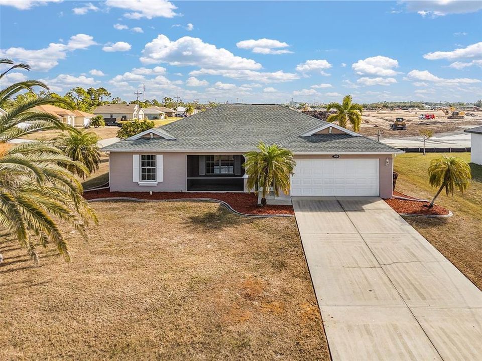 Activo con contrato: $280,000 (3 camas, 2 baños, 1574 Pies cuadrados)
