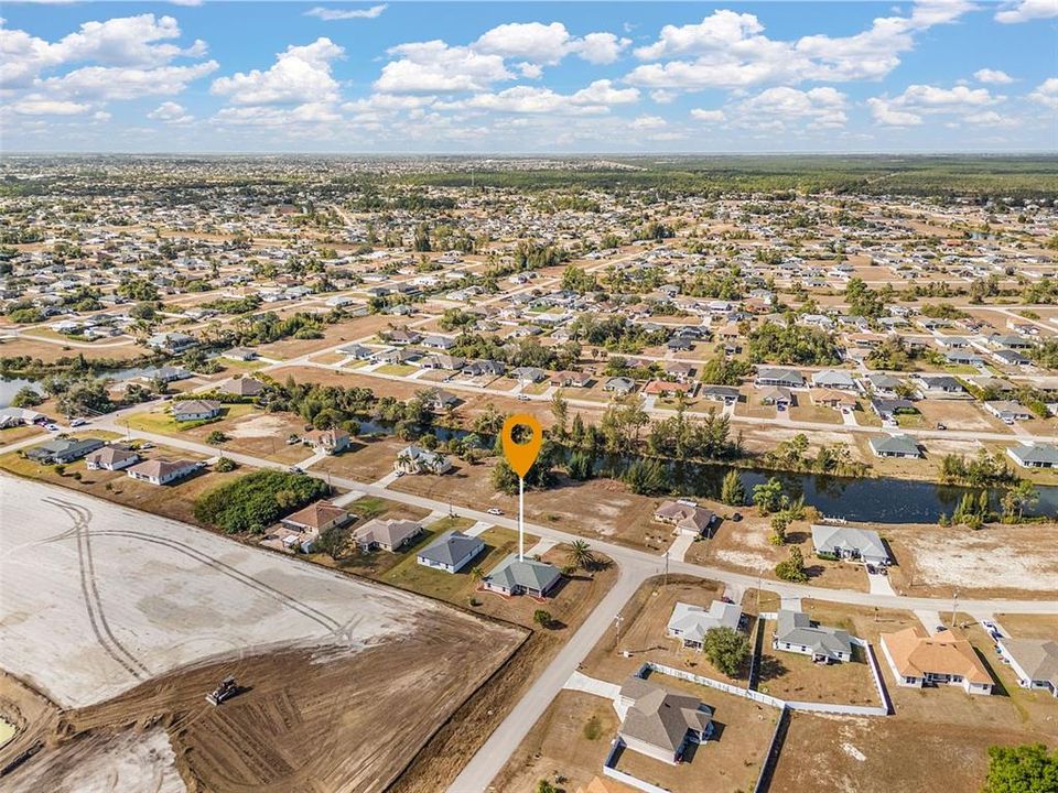 Activo con contrato: $280,000 (3 camas, 2 baños, 1574 Pies cuadrados)