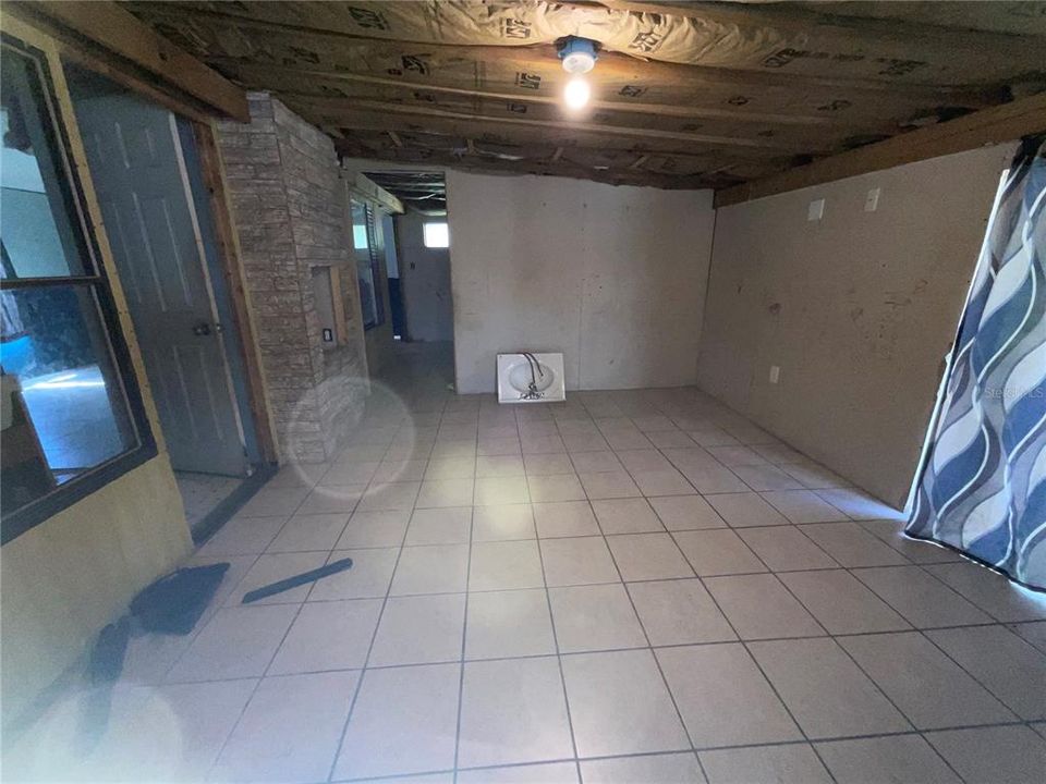 En Venta: $159,000 (4 camas, 2 baños, 784 Pies cuadrados)