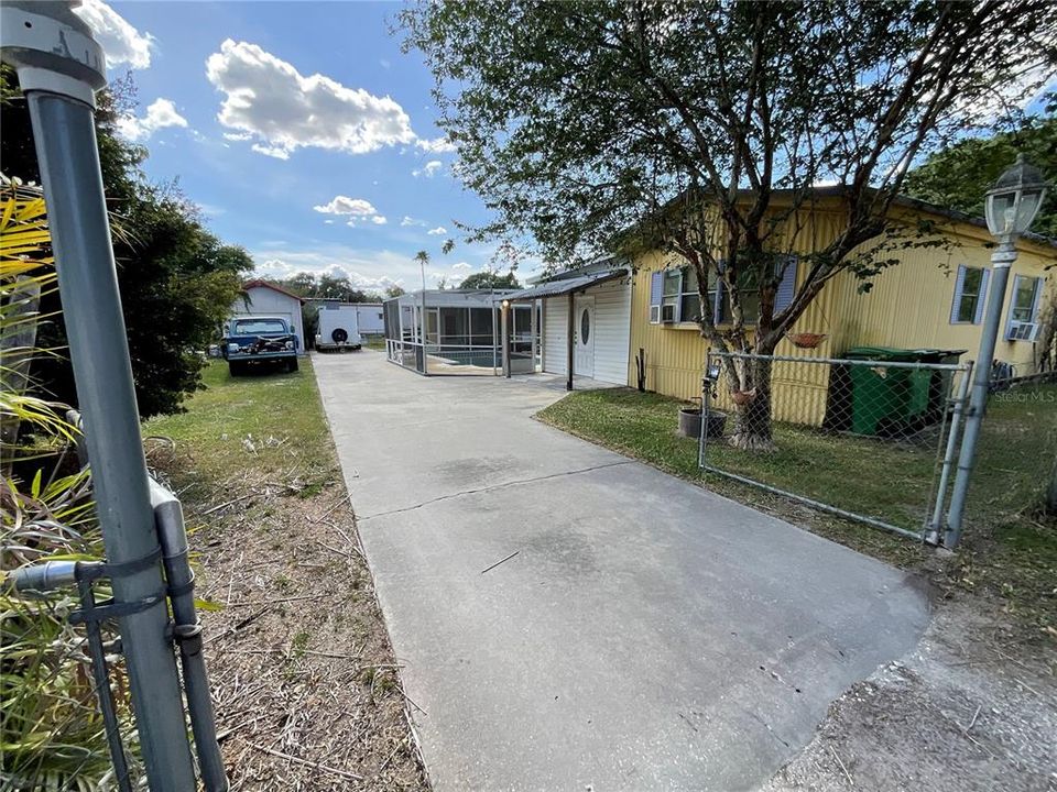 En Venta: $159,000 (4 camas, 2 baños, 784 Pies cuadrados)