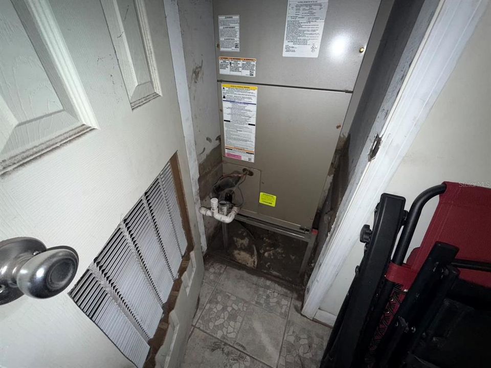 На продажу: $210,000 (3 спален, 2 ванн, 1162 Квадратных фут)
