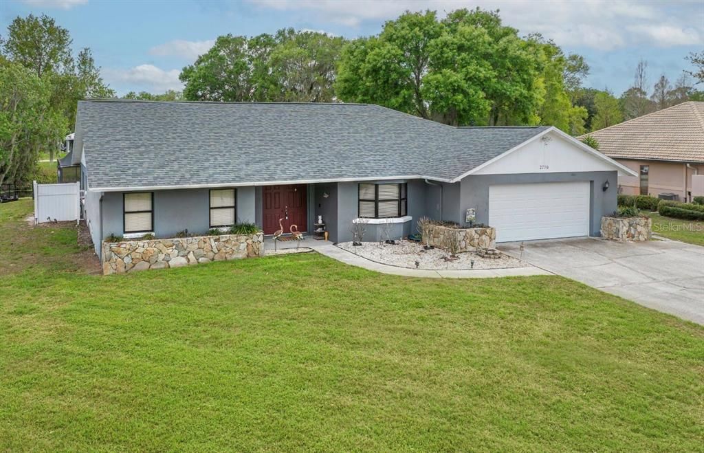 En Venta: $444,000 (4 camas, 2 baños, 2122 Pies cuadrados)