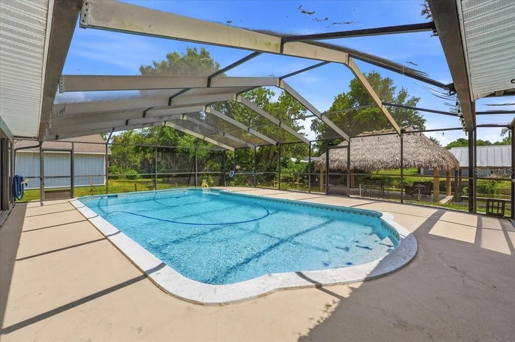 En Venta: $444,000 (4 camas, 2 baños, 2122 Pies cuadrados)