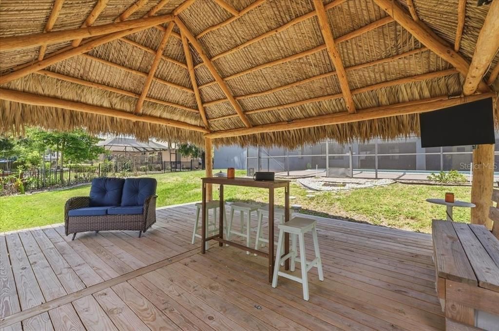 En Venta: $444,000 (4 camas, 2 baños, 2122 Pies cuadrados)