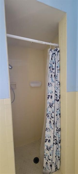 Activo con contrato: $269,000 (3 camas, 2 baños, 1576 Pies cuadrados)