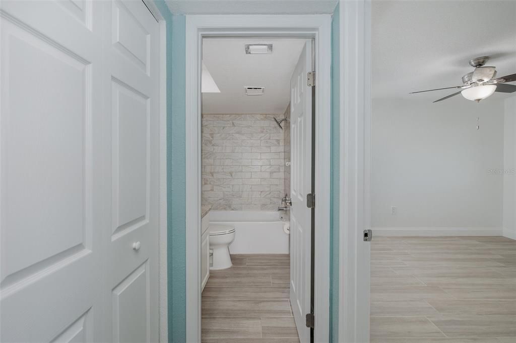 For Sale: $339,000 (2 beds, 2 baths, 1025 Square Feet)