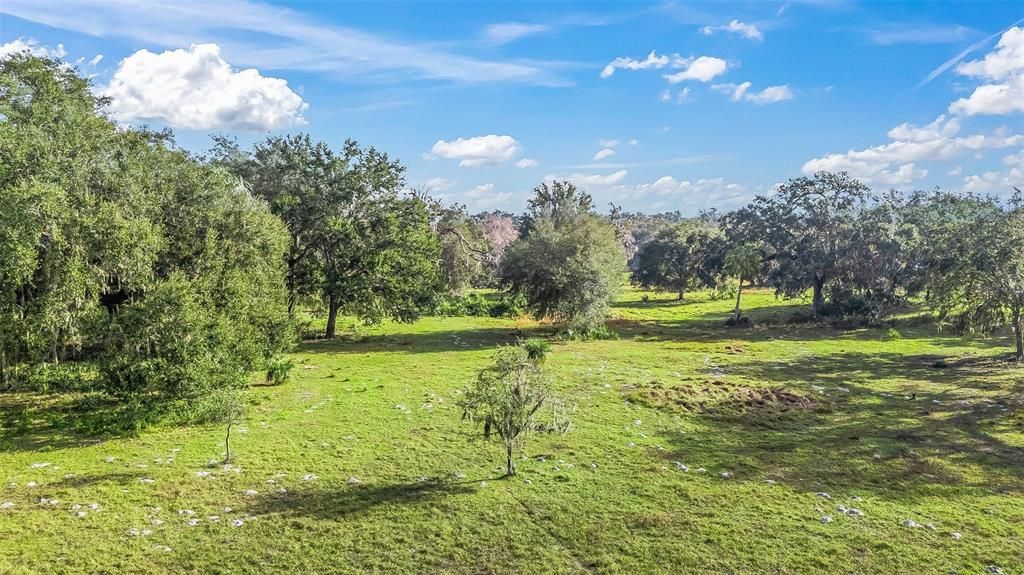 На продажу: $250,000 (6.31 acres)