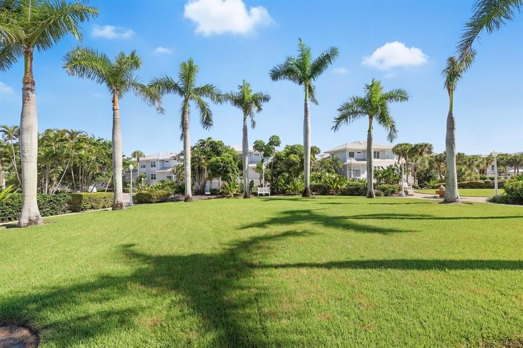 En Venta: $1,995,000 (3 camas, 3 baños, 2094 Pies cuadrados)